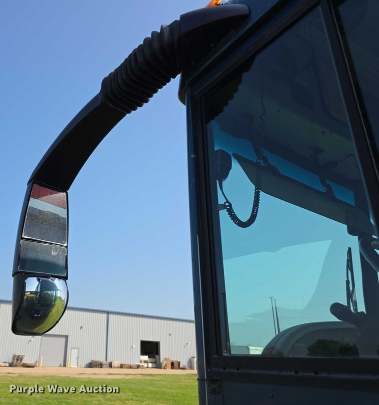 image for item EF3708 2008 Thomas Built HDX school bus