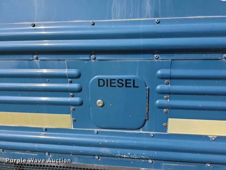 image for item EF3708 2008 Thomas Built HDX school bus