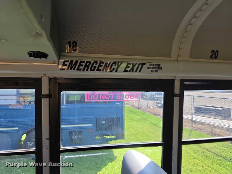 image for item EF3708 2008 Thomas Built HDX school bus