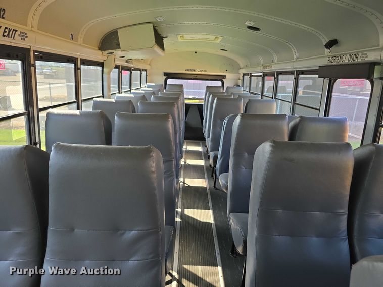 image for item EF3708 2008 Thomas Built HDX school bus