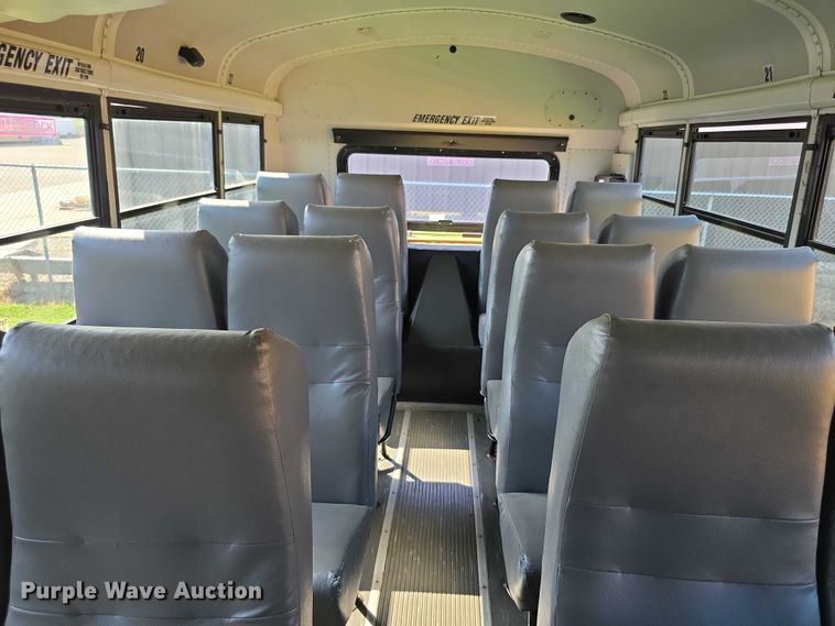 image for item EF3708 2008 Thomas Built HDX school bus