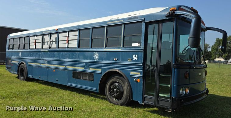 image for item EF3709 2009 Thomas Built HDX school bus