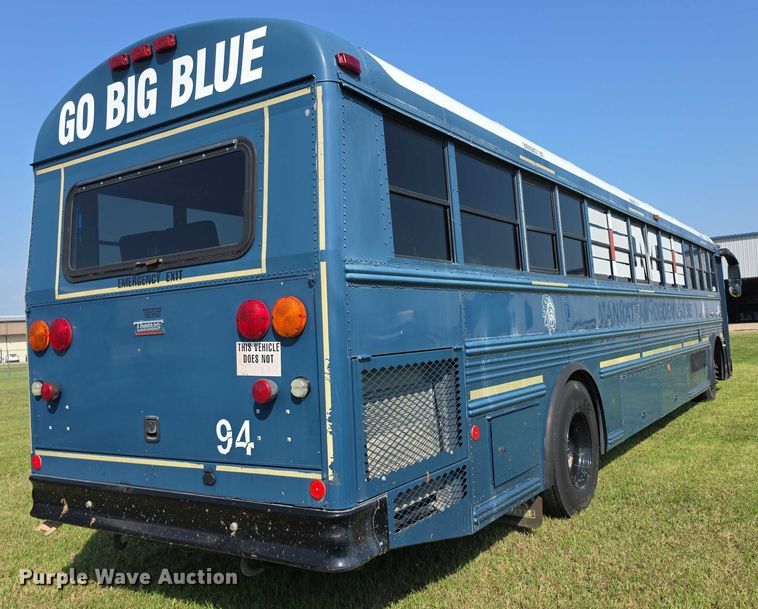 image for item EF3709 2009 Thomas Built HDX school bus