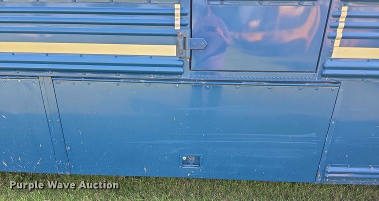 image for item EF3709 2009 Thomas Built HDX school bus