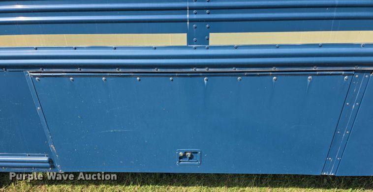 image for item EF3709 2009 Thomas Built HDX school bus