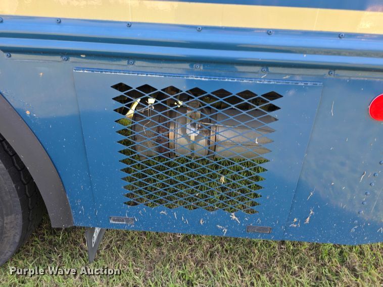 image for item EF3709 2009 Thomas Built HDX school bus