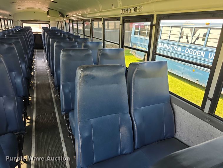 image for item EF3709 2009 Thomas Built HDX school bus