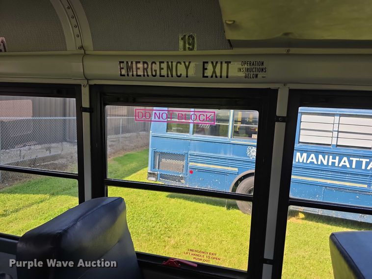 image for item EF3709 2009 Thomas Built HDX school bus