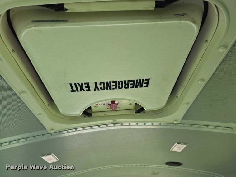 image for item EF3709 2009 Thomas Built HDX school bus