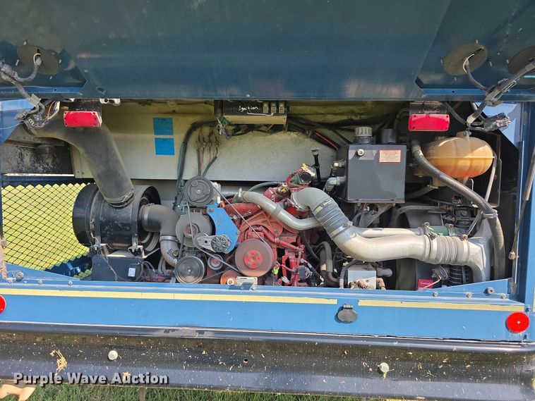 image for item EF3709 2009 Thomas Built HDX school bus