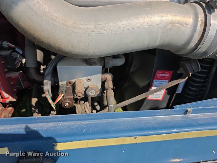 image for item EF3709 2009 Thomas Built HDX school bus