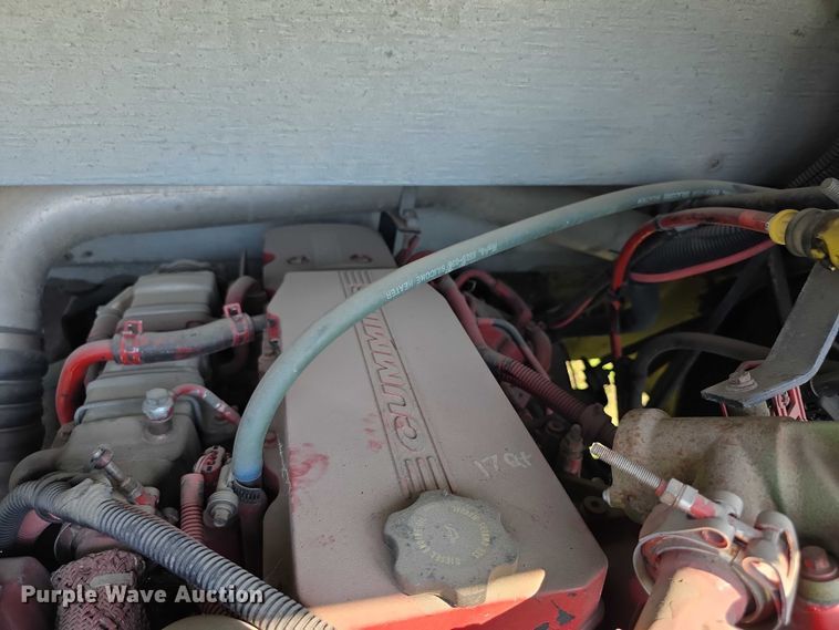 image for item EF3709 2009 Thomas Built HDX school bus