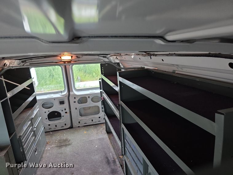 image for item EF3711 1999 Ford Econoline E250 van