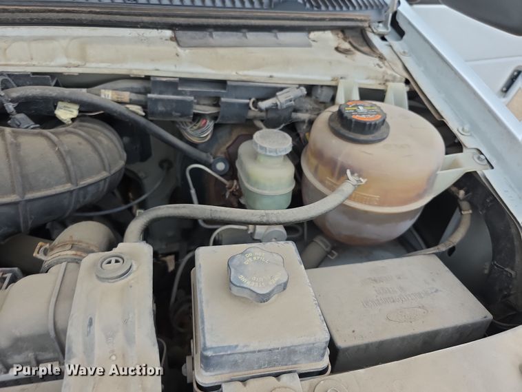 image for item EF3711 1999 Ford Econoline E250 van