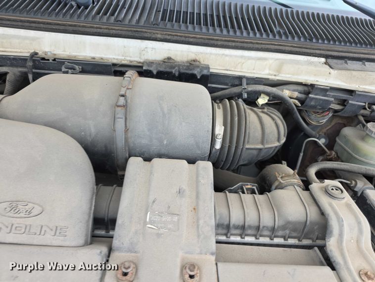 image for item EF3711 1999 Ford Econoline E250 van