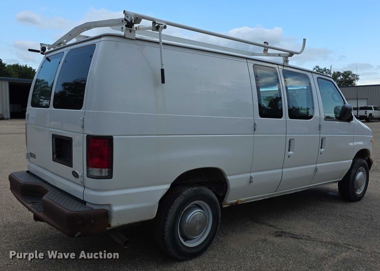 image for item EF3713 2001 Ford Econoline E250 van