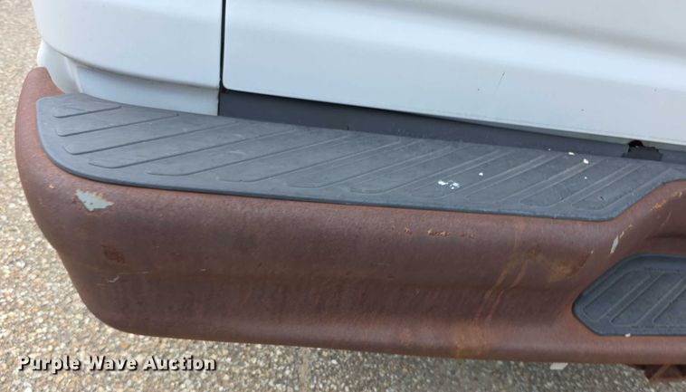 image for item EF3713 2001 Ford Econoline E250 van