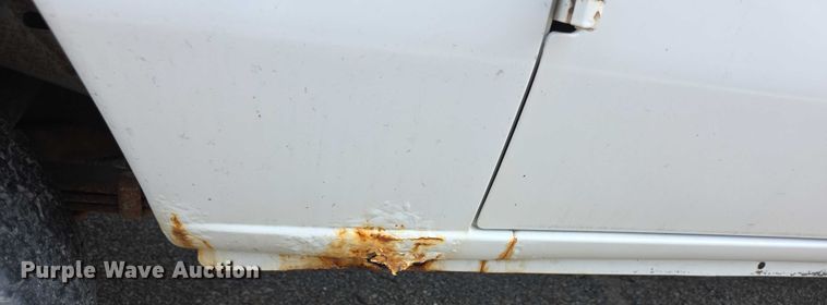 image for item EF3713 2001 Ford Econoline E250 van