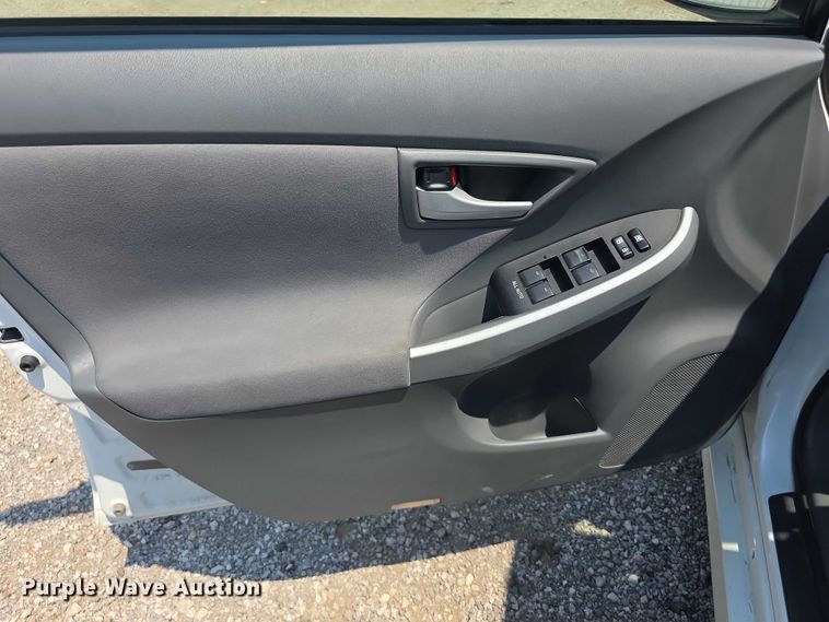 image for item EF3731 2011 Toyota Prius 