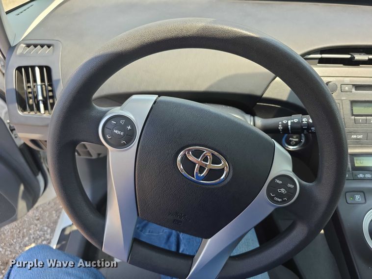 image for item EF3731 2011 Toyota Prius 