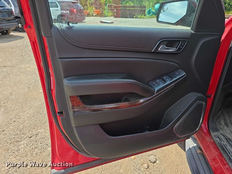 image for item EF3749 2015 Chevrolet Tahoe SSV SUV