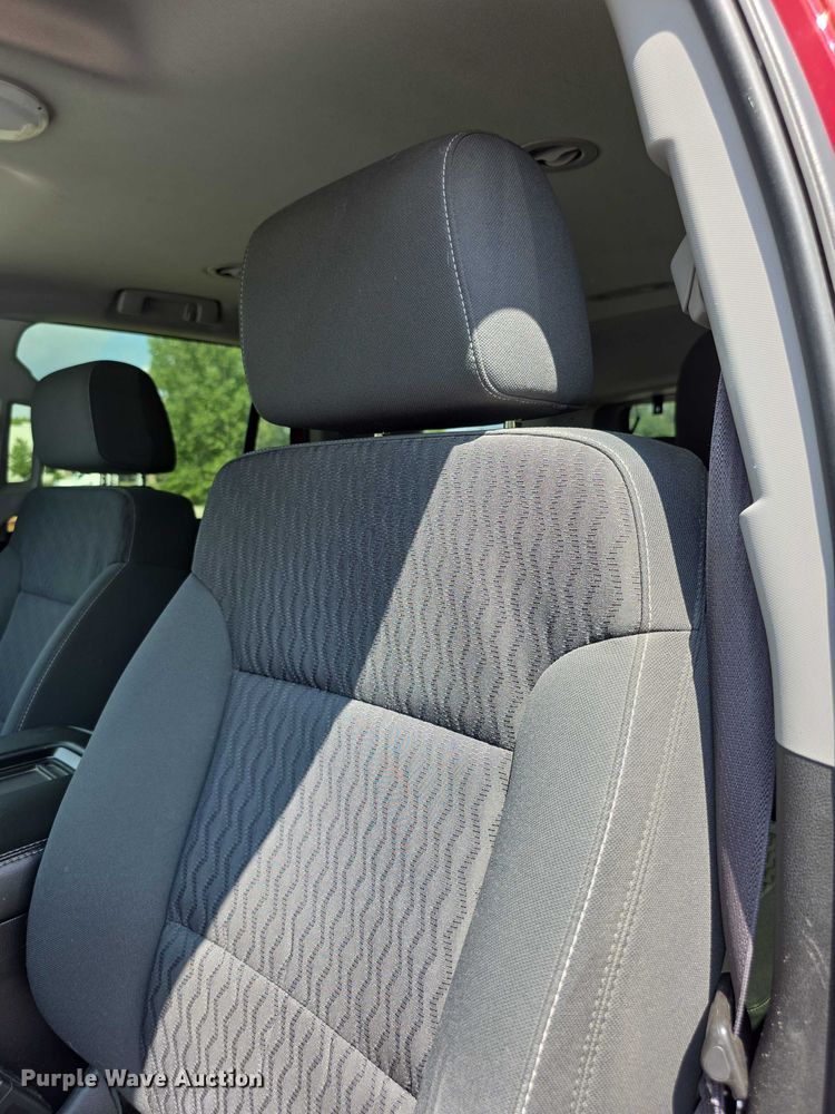 image for item EF3749 2015 Chevrolet Tahoe SSV SUV