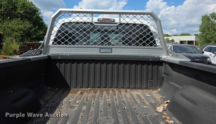 image for item EF3750 2016 Ford F250 Super Duty SuperCab pickup truck