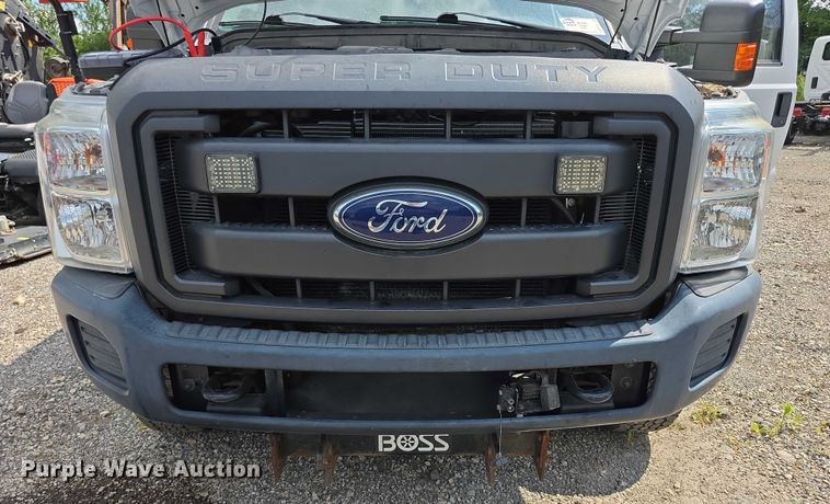 image for item EF3750 2016 Ford F250 Super Duty SuperCab pickup truck