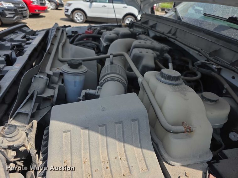 image for item EF3750 2016 Ford F250 Super Duty SuperCab pickup truck