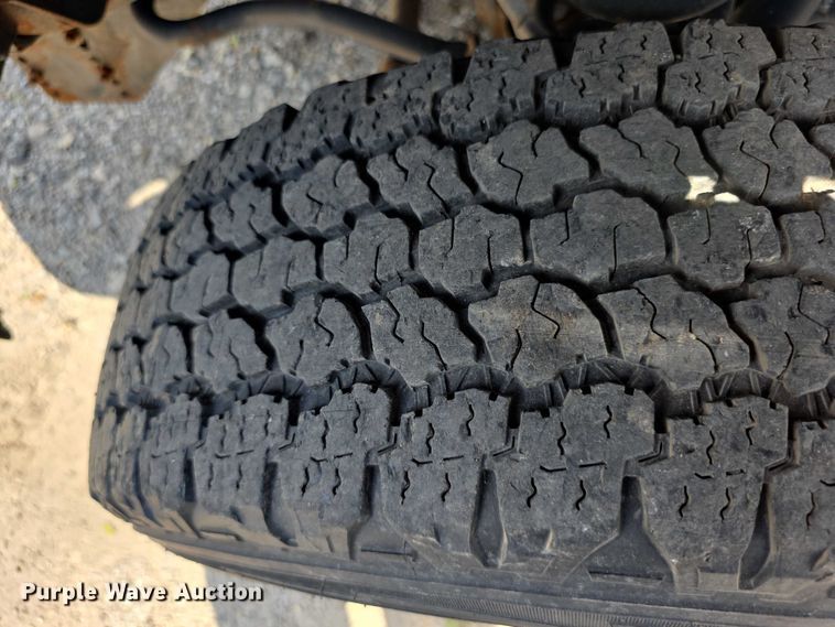 image for item EF3750 2016 Ford F250 Super Duty SuperCab pickup truck