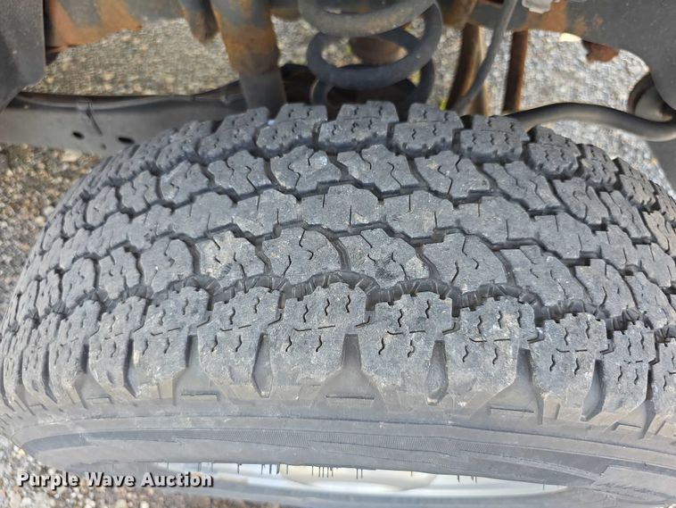 image for item EF3750 2016 Ford F250 Super Duty SuperCab pickup truck