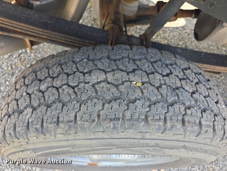 image for item EF3750 2016 Ford F250 Super Duty SuperCab pickup truck