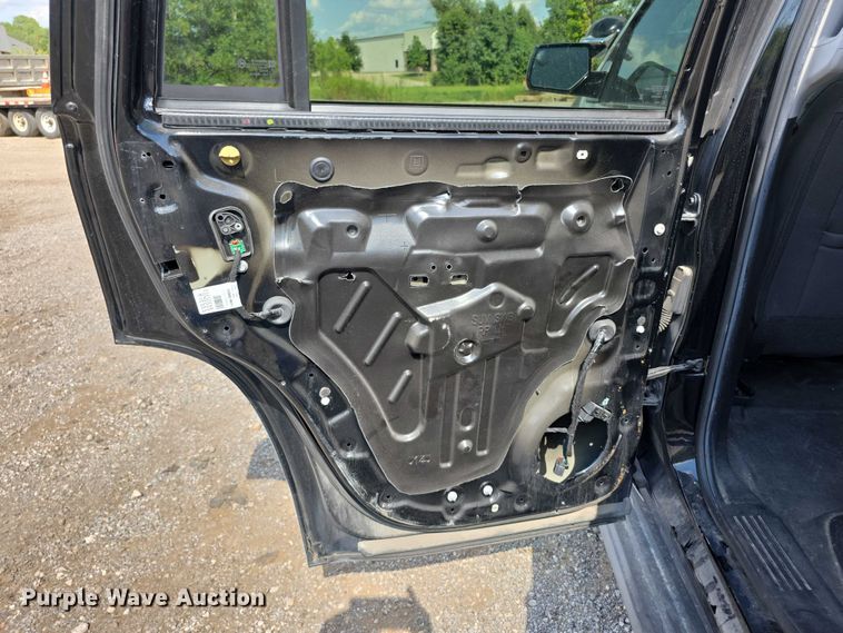 image for item EF3751 2020 Chevrolet Tahoe Police SUV