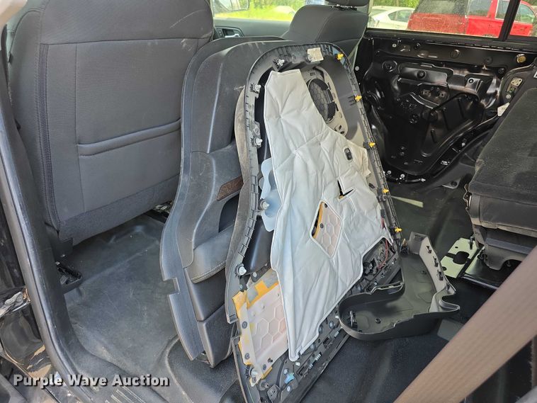 image for item EF3751 2020 Chevrolet Tahoe Police SUV