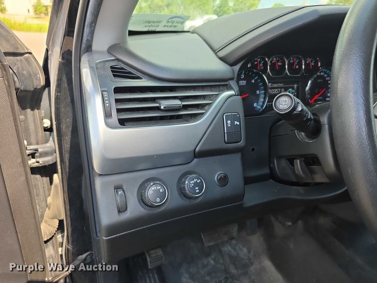 image for item EF3751 2020 Chevrolet Tahoe Police SUV