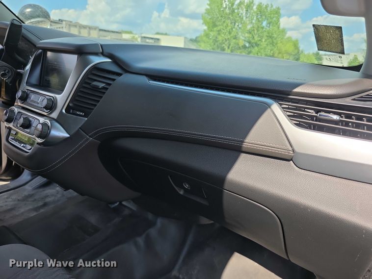 image for item EF3751 2020 Chevrolet Tahoe Police SUV