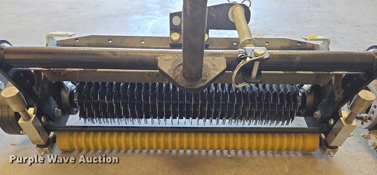 image for item EG8158 (5) True-Surface vertical mower reels