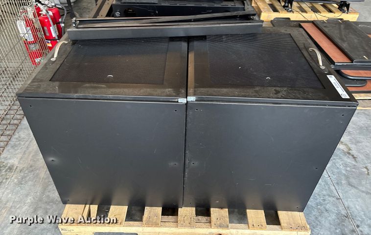 image for item EJ7639 Desk