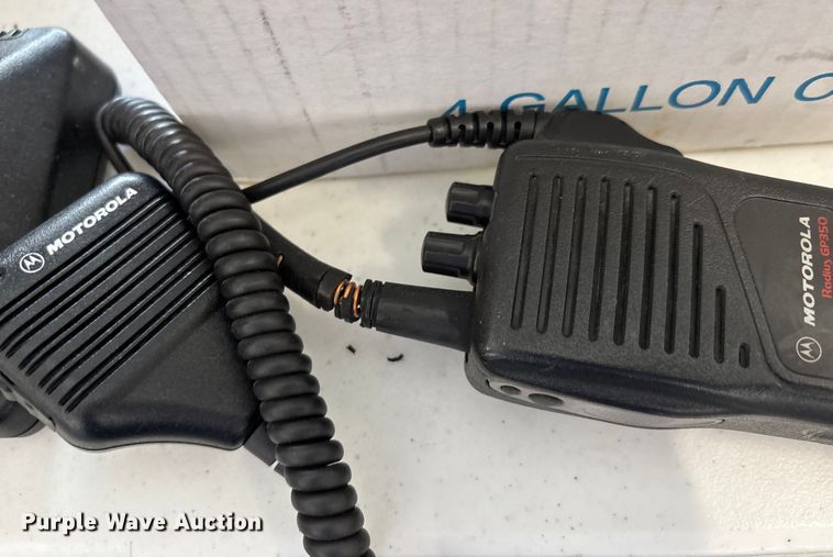 image for item EJ7643 Radios