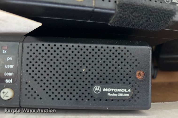 image for item EJ7643 Radios