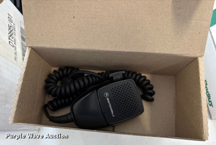 image for item EJ7643 Radios