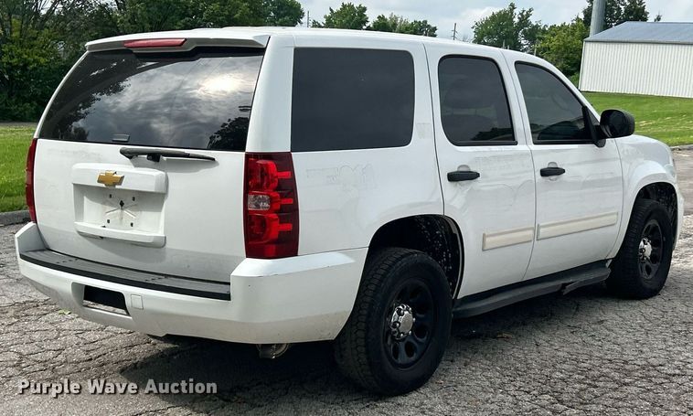 image for item EK8242 2013 Chevrolet Tahoe Police SUV