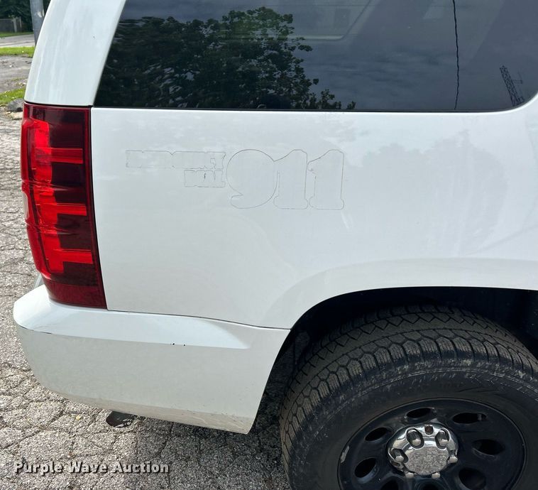 image for item EK8242 2013 Chevrolet Tahoe Police SUV