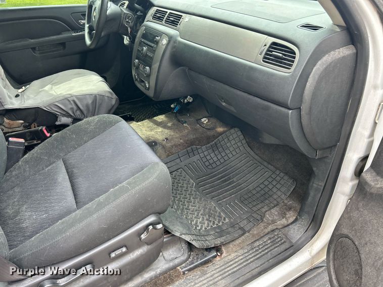 image for item EK8242 2013 Chevrolet Tahoe Police SUV