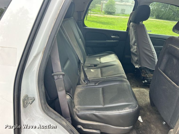 image for item EK8242 2013 Chevrolet Tahoe Police SUV