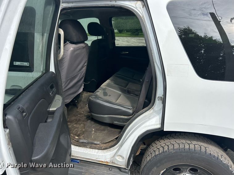 image for item EK8242 2013 Chevrolet Tahoe Police SUV