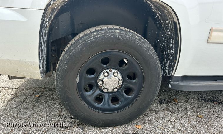 image for item EK8242 2013 Chevrolet Tahoe Police SUV