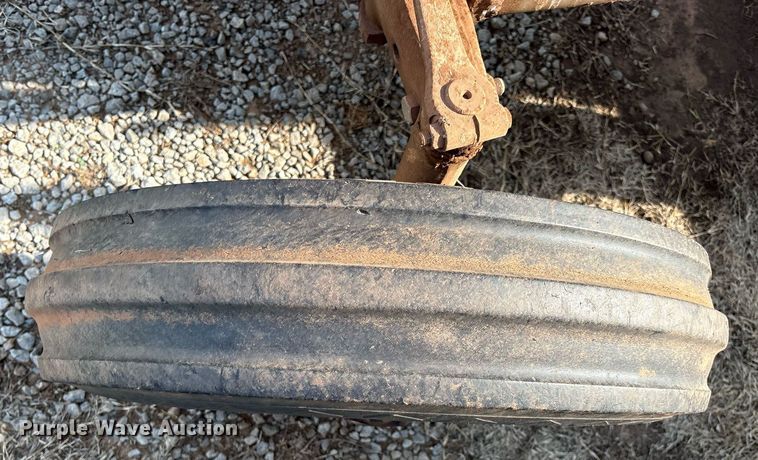 image for item EM2613 (2) Massey Ferguson 135 tractors