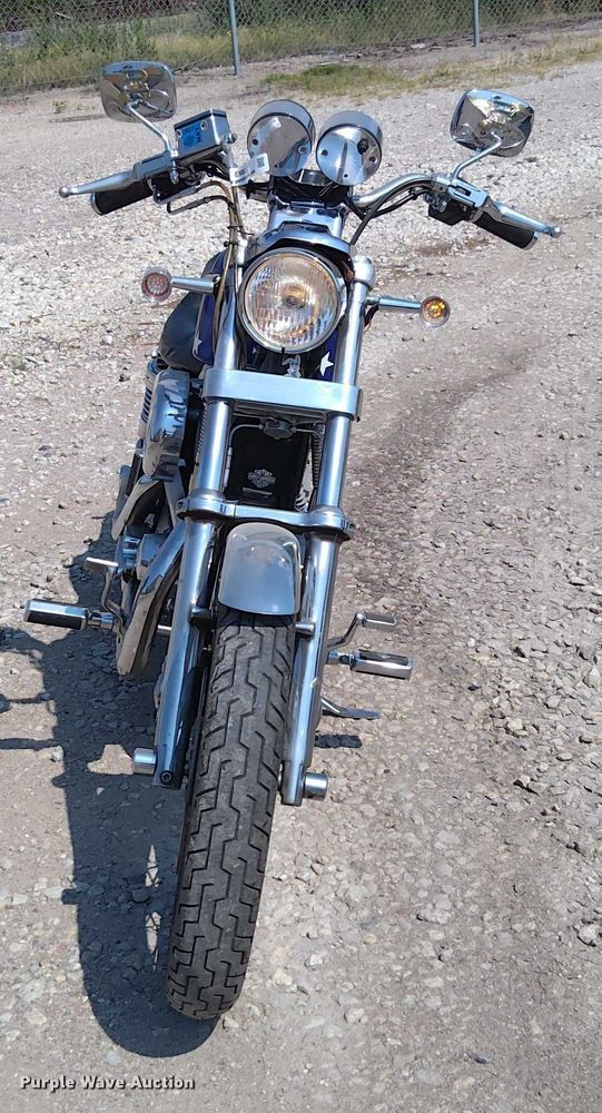 image for item EM8064 1995 Harley-Davidson Sportster XL883  motorcycle