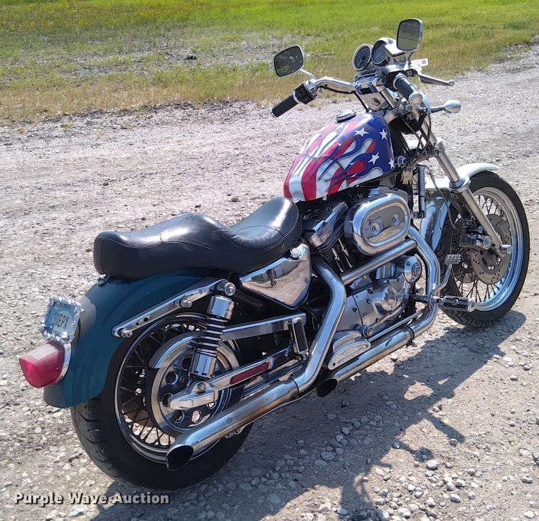 image for item EM8064 1995 Harley-Davidson Sportster XL883  motorcycle